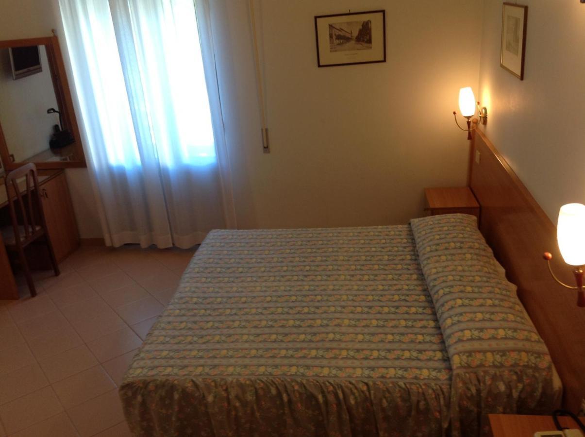 Hotel Castello Mesagne Phòng bức ảnh