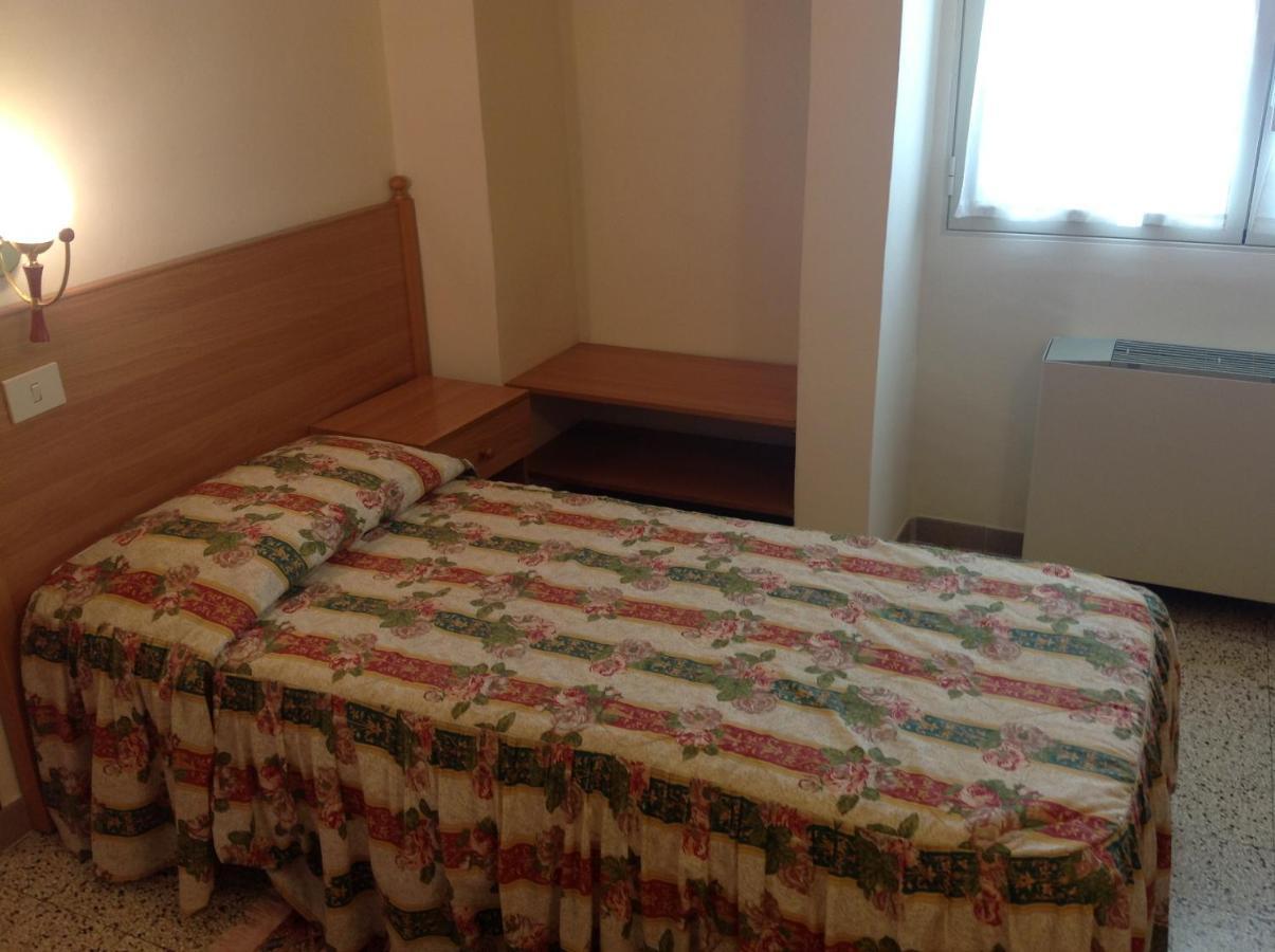 Hotel Castello Mesagne Phòng bức ảnh